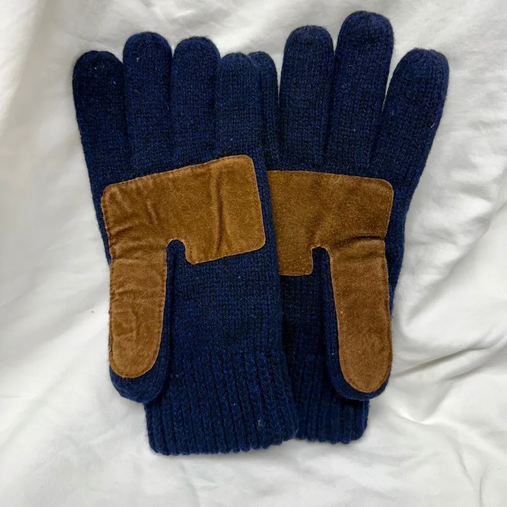 Berkshire Fashions Chic Navy‎ Blue Wool Blend Knit Gloves Brown Suede Palm Patch